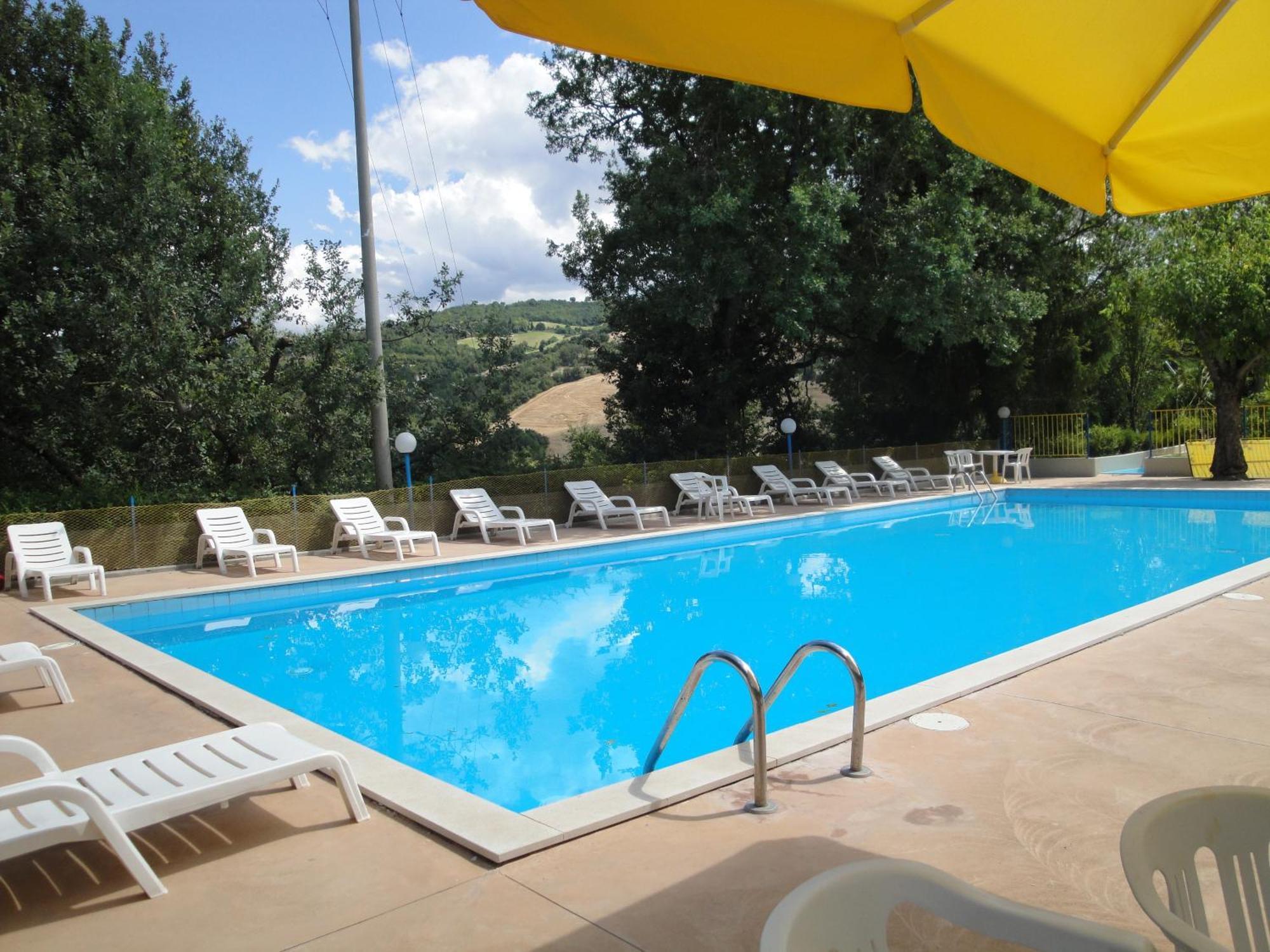 Hotel La Meridiana Urbino Zewnętrze zdjęcie