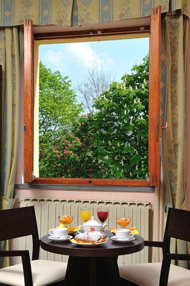Hotel La Meridiana Urbino Zewnętrze zdjęcie