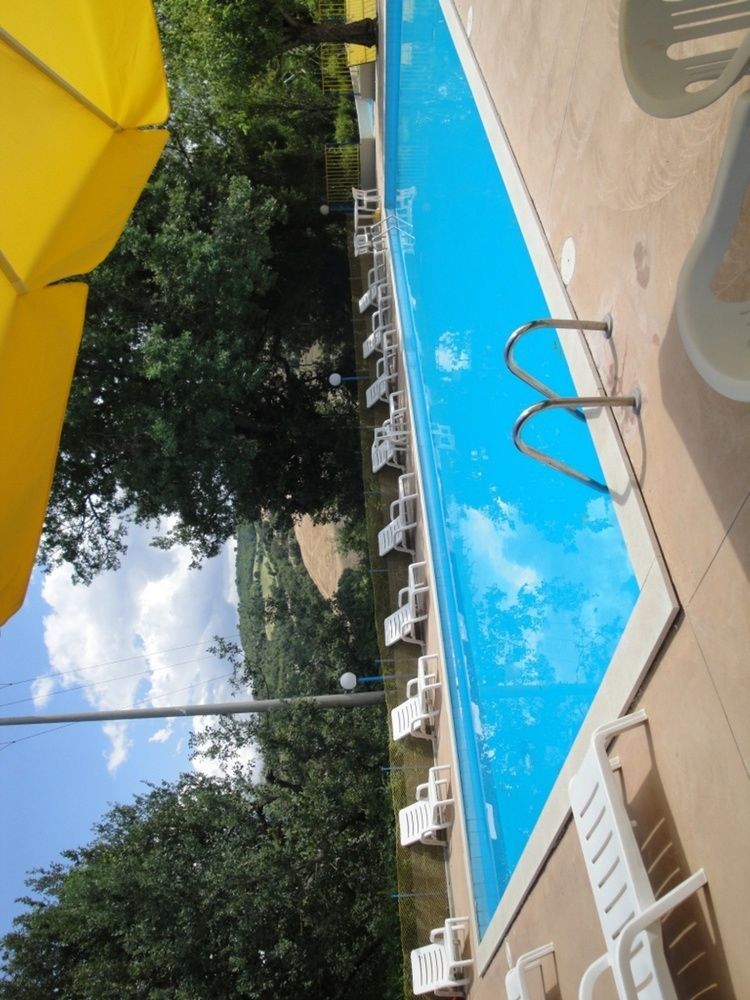 Hotel La Meridiana Urbino Zewnętrze zdjęcie