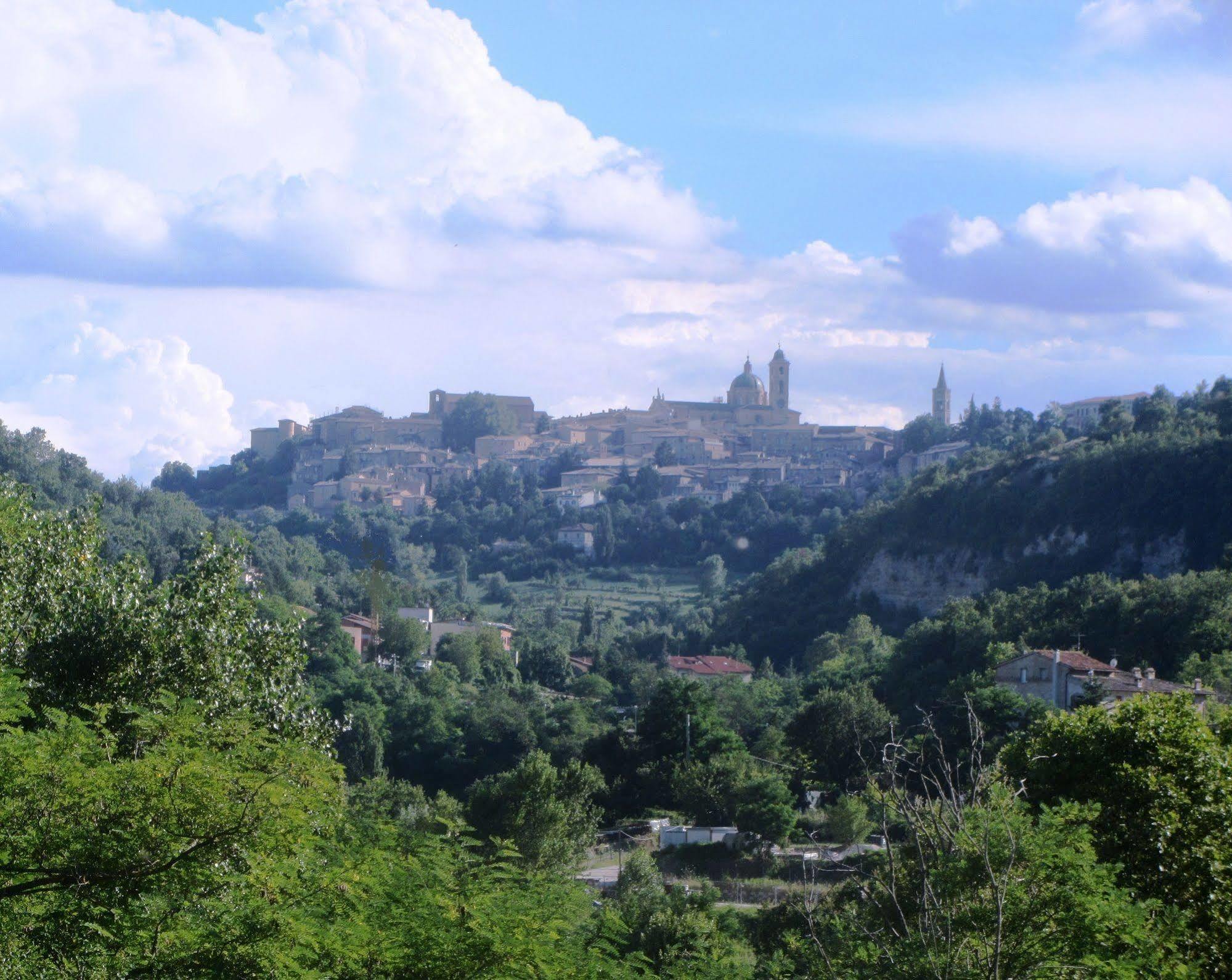 Hotel La Meridiana Urbino Zewnętrze zdjęcie