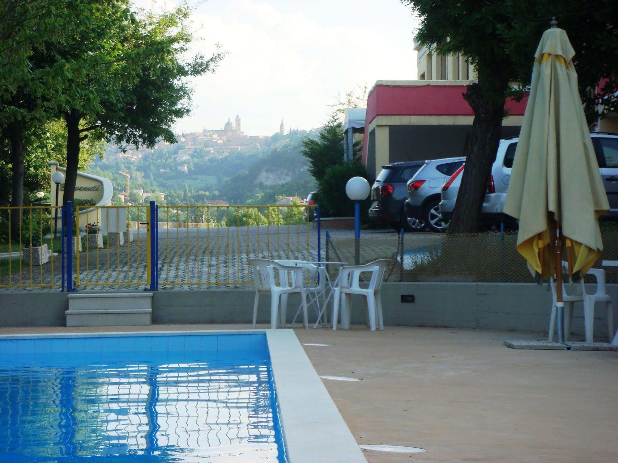 Hotel La Meridiana Urbino Zewnętrze zdjęcie