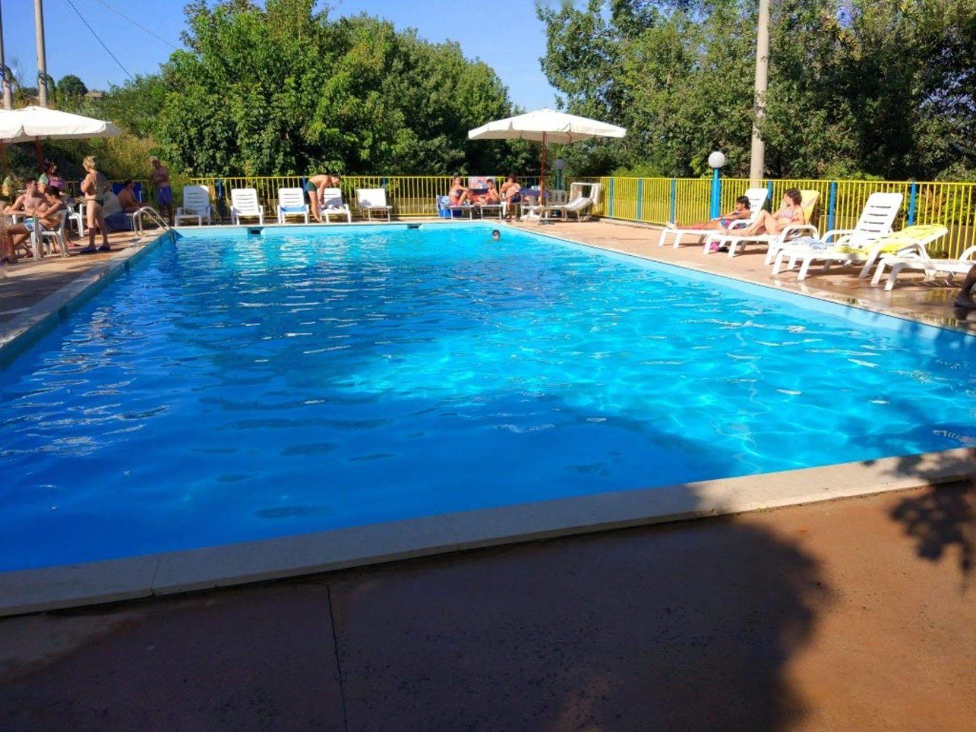 Hotel La Meridiana Urbino Zewnętrze zdjęcie